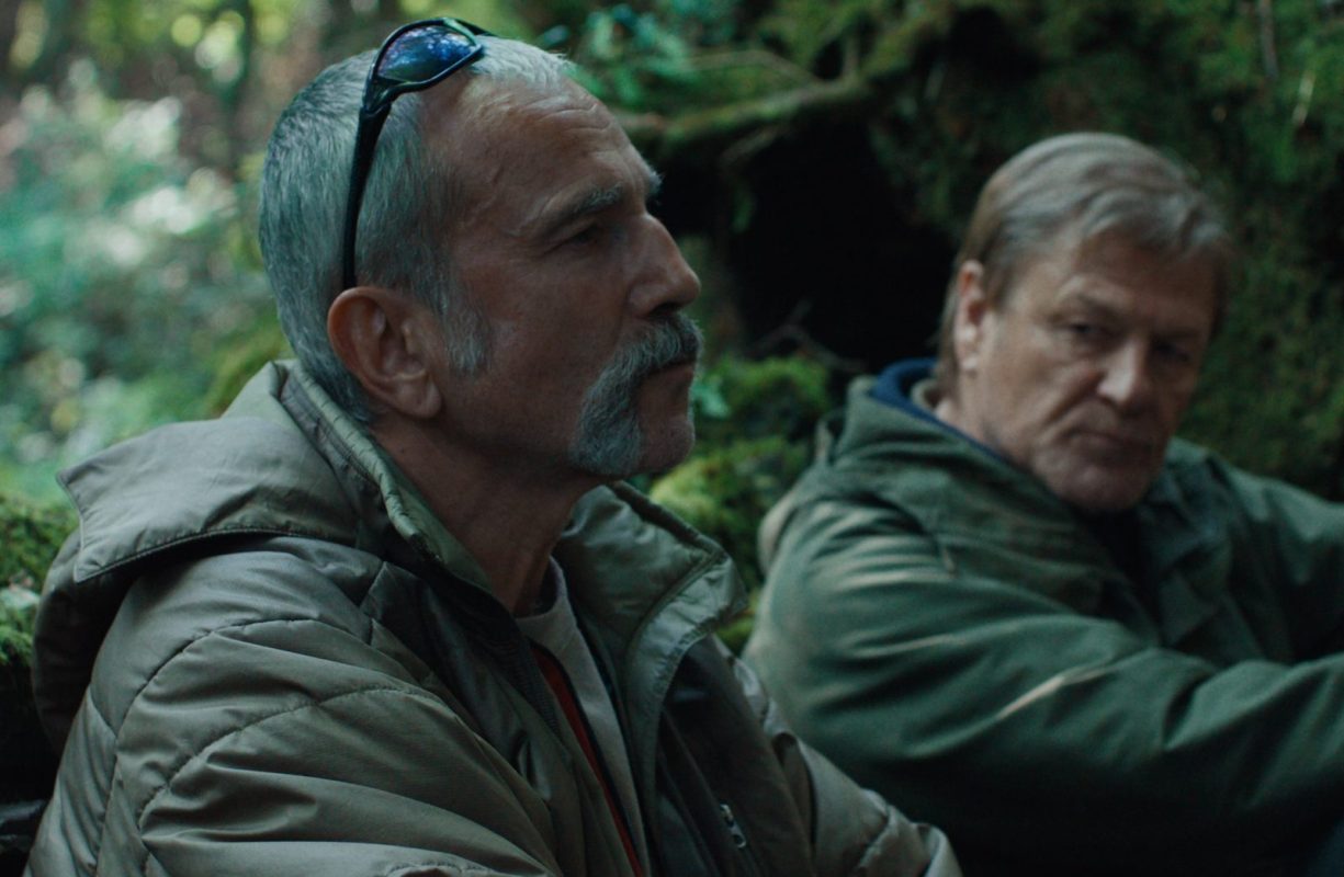 Ο Ντάνιελ Ντέι Λιούις ξαναχτυπά στην Αθήνα – Ολα για τον γιο του και την «Ανεμώνη»