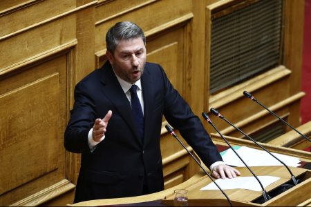Άγνωστος Στρατιώτης – Ανδρουλάκης: Σταματήστε να ψαρεύετε σε επικίνδυνα θολά νερά