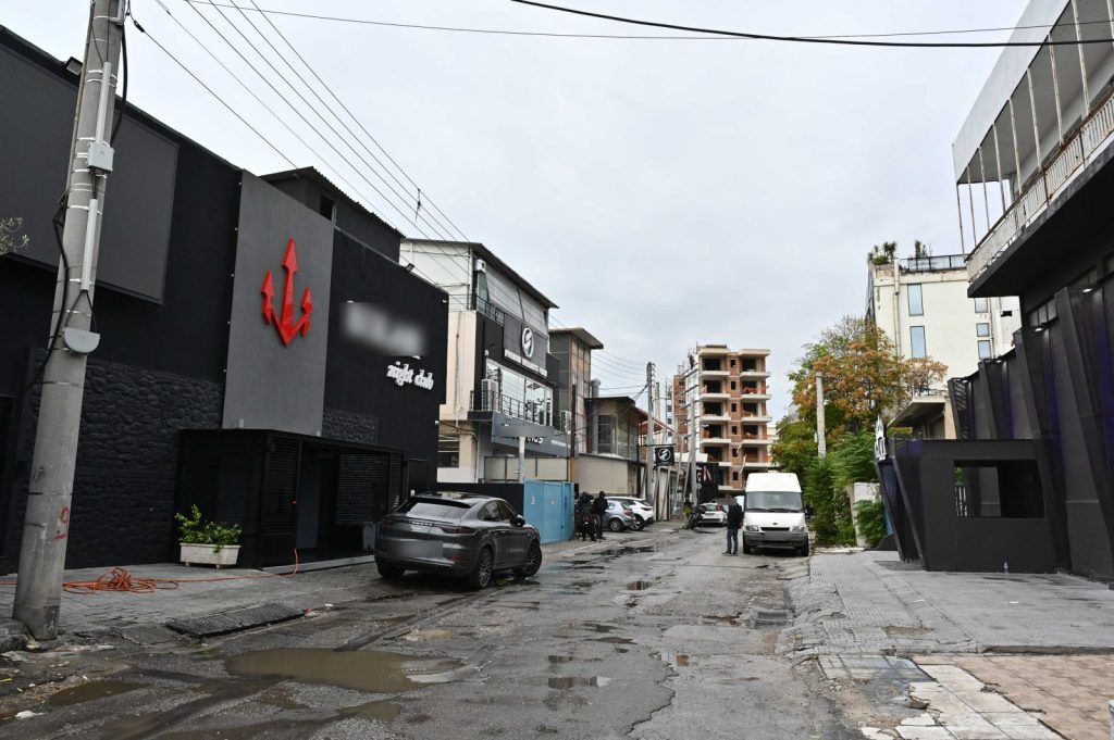 Περιστέρι: Παραδόθηκε ο δράστης του φονικού μαχαιρώματος στο κλαμπ