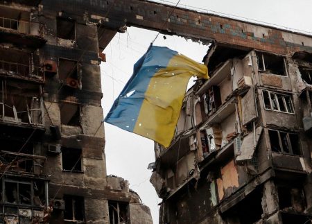 Σχέδιο 12 σημείων για τον τερματισμό του πολέμου στην Ουκρανία ετοιμάζουν Κίεβο και Ευρώπη