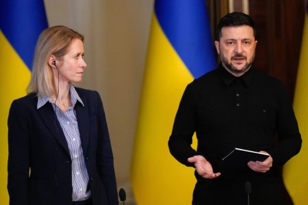 Ζελένσκι: «Καλός συμβιβασμός το σχέδιο Τραμπ για κατάπαυση πυρός στα σημερινά μέτωπα»