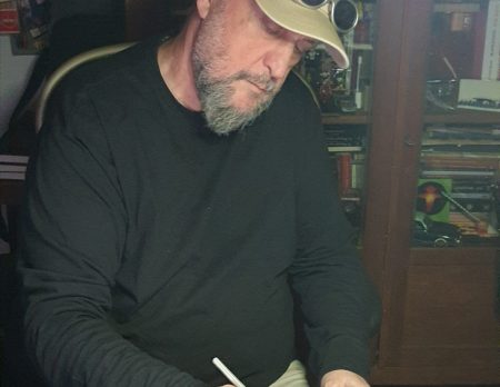 «Σχεδιάζω τα ίδια “ανθρωπάκια” που έκανα παιδί»