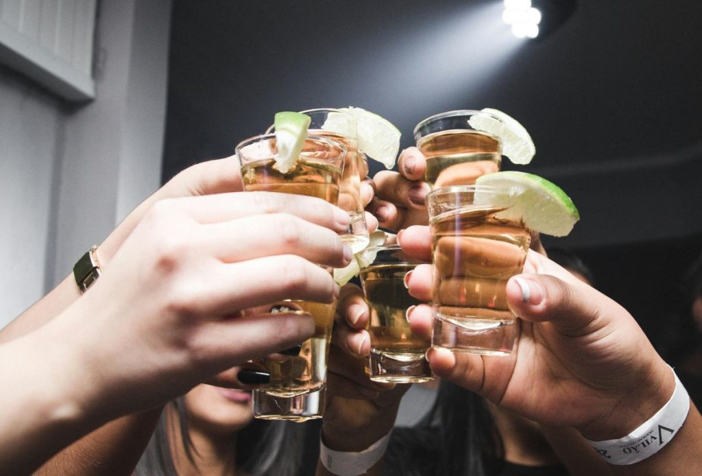 Γκάζι: Νεκρή 16χρονη έξω από κλαμπ