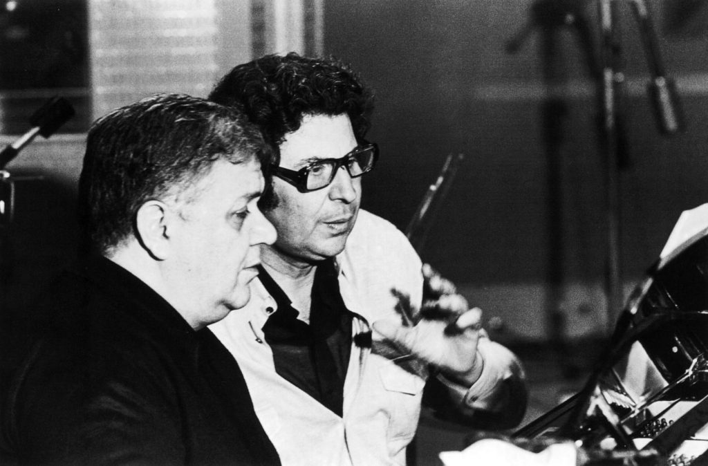 Η αντίδραση των εκπροσώπων του Μ. Θεοδωράκη για την περιοδεία Χαρούλη – Μποφίλιου