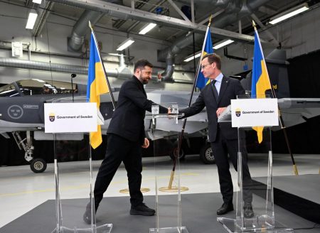 Σουηδία – Ουκρανία: Επιστολή προθέσεων για την αγορά 150 μαχητικών αεροσκαφών Gripen