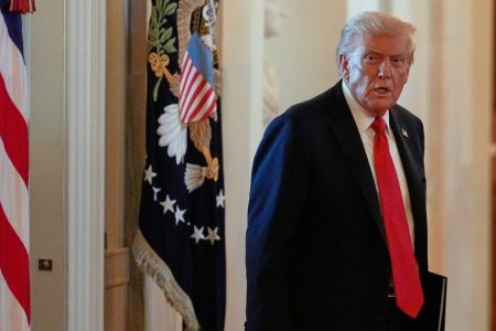 Πού το πάει ο Τραμπ με τις κυρώσεις;