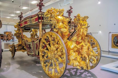 Ζωγραφίζοντας με διαμάντια