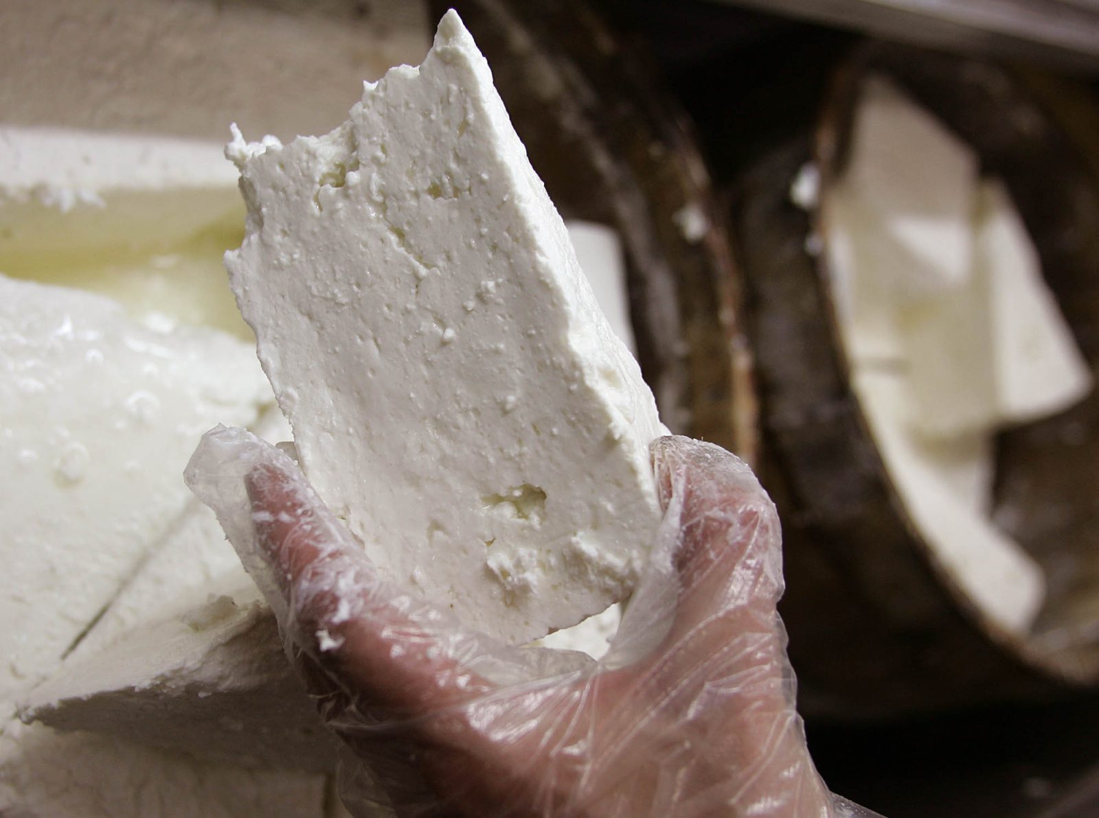 Προς τιμές ρεκόρ η φέτα λόγω της ευλογιάς – Σε απόγνωση οι κτηνοτρόφοι