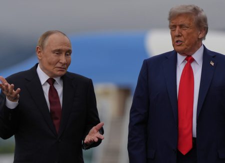 Τραμπ: «Δεν θα χάνω τον καιρό μου με τον Πούτιν» – Νέα συνάντηση μόνο με συμφωνία για την Ουκρανία