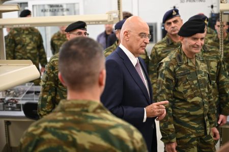 Δένδιας για 28η Οκτωβρίου: Η Ελλάδα πρέπει να έχει αποτρεπτική δύναμη για να λέει «ΟΧΙ»