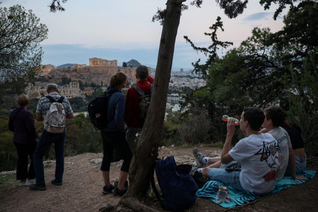 Η Ελλάδα της ανάπτυξης, των αδυναμιών και της ανισότητας