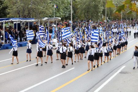 28η Οκτωβρίου: Στη Θεσσαλονίκη ο Μητσοτάκης – Σήμερα η μαθητική παρέλαση