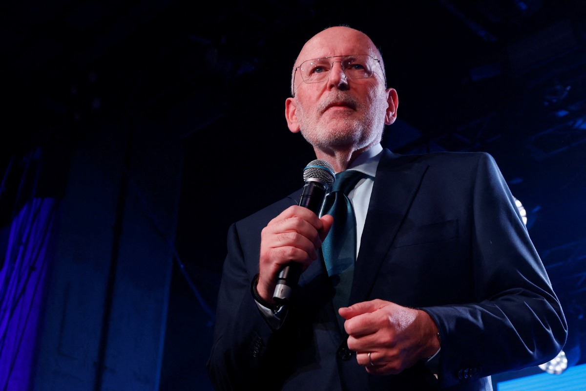 Παραίτηση Τίμερμανς μετά το αποτέλεσμα στις ολλανδικές εκλογές Παραίτηση Τίμερμανς μετά το αποτέλεσμα στις ολλανδικές εκλογές