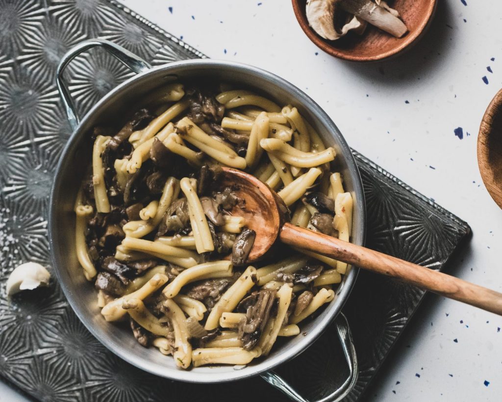 Μαγειρεύουμε τις 3 αγαπημένες μακαρονάδες ενός γνήσιου foodie