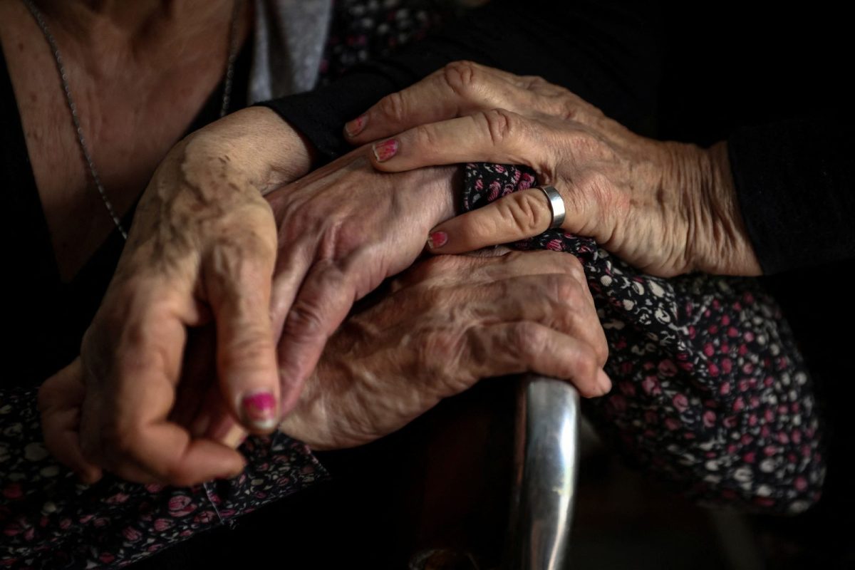 Συντάξεις φτώχιας, αλλά πλεόνασμα 2 δισ. στα Ταμεία – Πώς εξηγείται το παράδοξο του ασφαλιστικού; Συντάξεις φτώχιας, αλλά πλεόνασμα 2 δισ. στα Ταμεία – Πώς εξηγείται το παράδοξο του ασφαλιστικού;