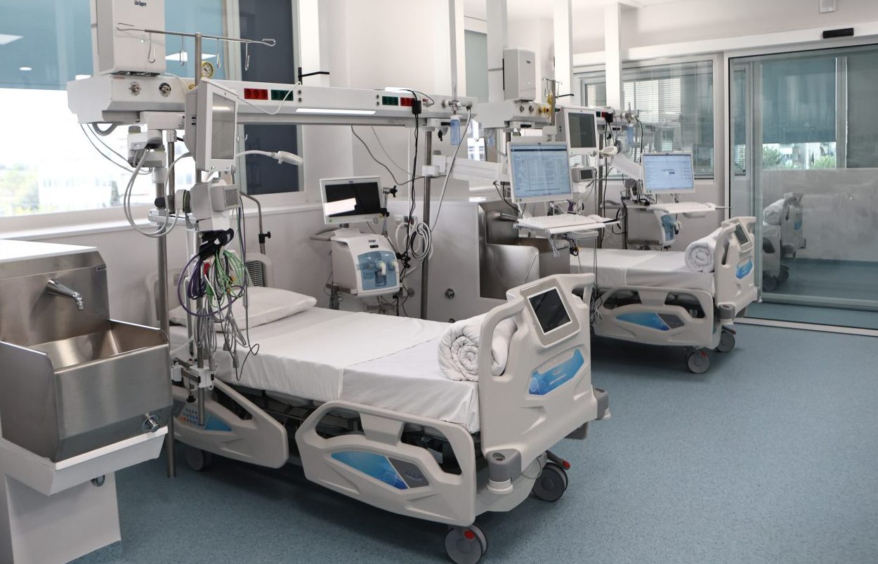 ΕΟΔΥ: Δύο θάνατοι από covid-19 και ένα σοβαρό κρούσμα γρίπης την τελευταία εβδομάδα