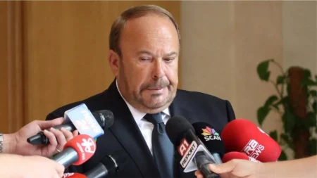 Φάτος Νάνο: Πέθανε ο πρώην πρωθυπουργός της Αλβανίας