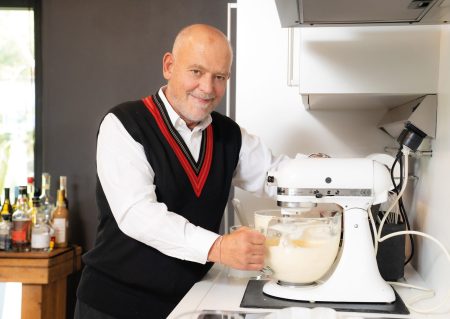 Μια κουβέντα με τον “αλχημιστή” Στέλιο Παρλιάρο