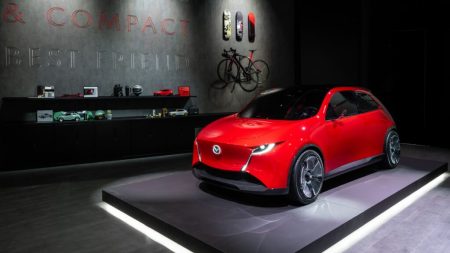 Mazda Vision X-Compact: Το ιδεατό μέλλον του Mazda 2