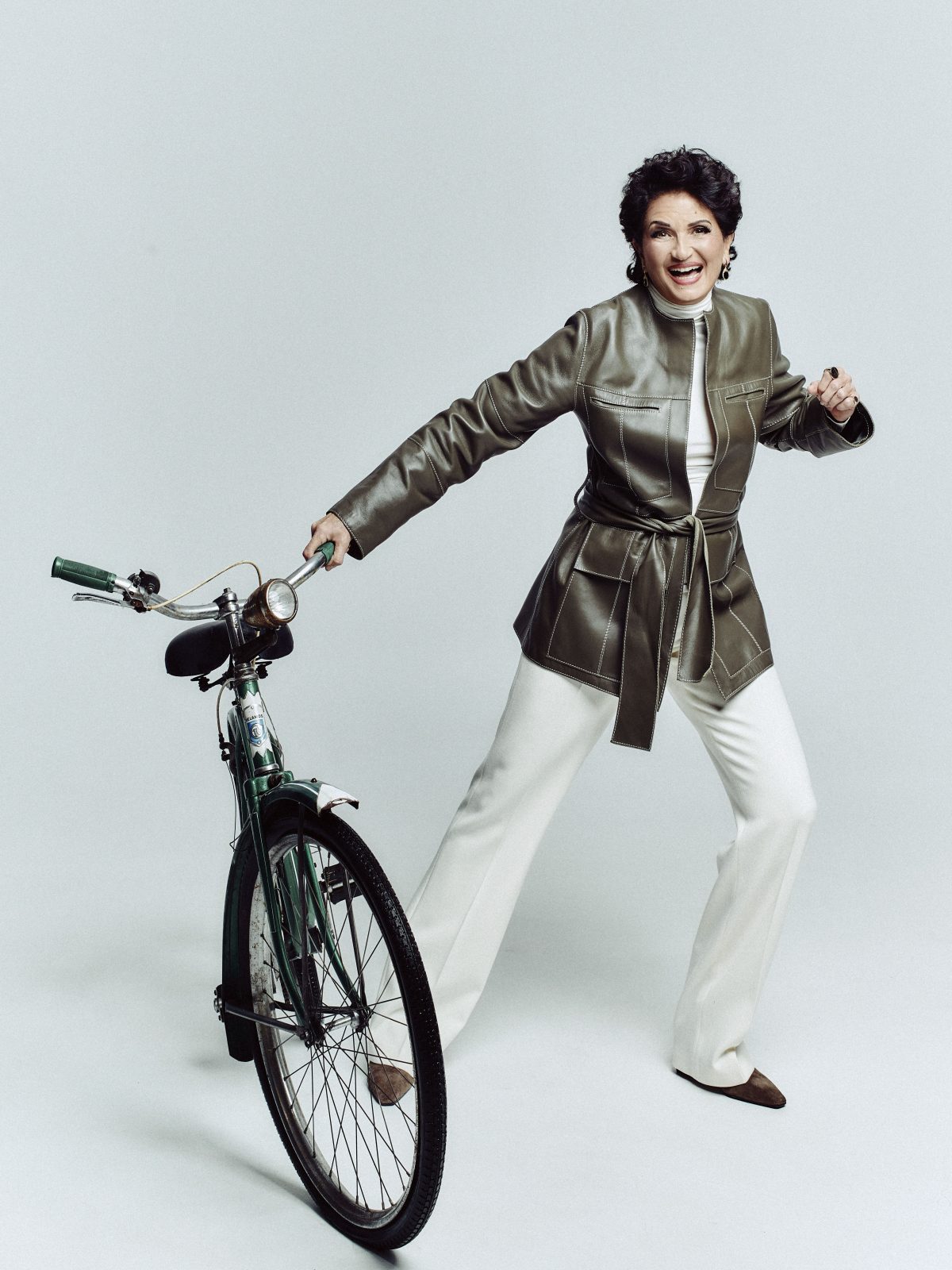 Αλκηστις Πρωτοψάλτη: «Αληθινός πλούτος δεν είναι να προσθέτεις, αλλά να μάθεις να αφαιρείς»