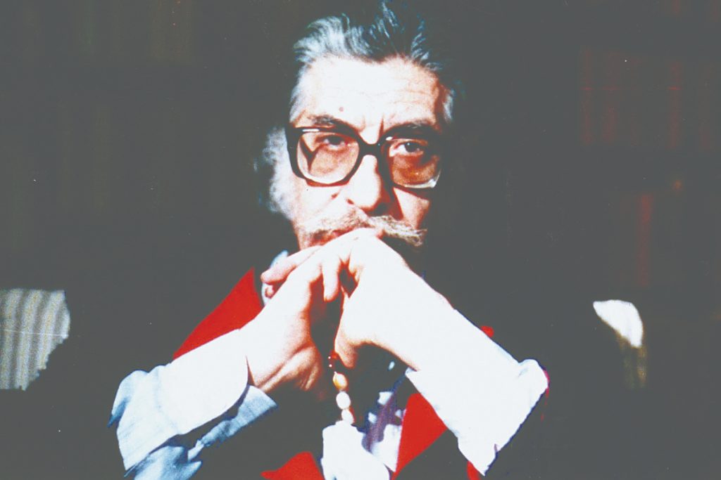 Ο ποιητής και τα πρόσωπά του