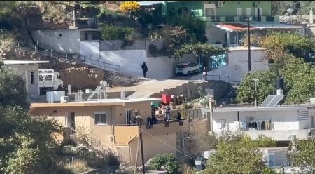 Εξελίξεις στα Βορίζια: Από σφαίρα πέθανε τελικά η 56χρονη – Μία σύλληψη, μία προσαγωγή