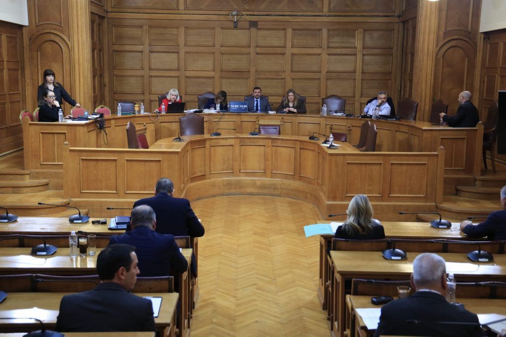 ΟΠΕΚΕΠΕ: Στο κατώφλι της Εξεταστικής οι υπουργοί, ο «Φραπές» και ο «Χασάπης»