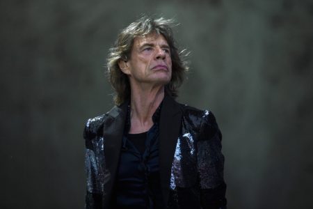 Στα Χανιά ο Μικ Τζάγκερ – Τι δήλωσε για τα γλυπτά του Παρθενώνα