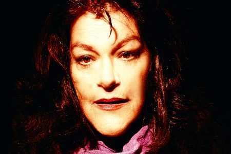 Λήδα Χαλκιαδάκη: Τα τραγούδια έρχονται και μας βρίσκουν