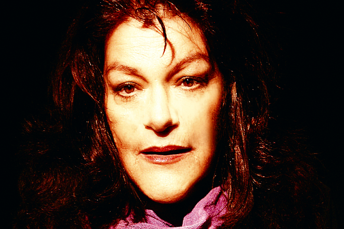 Λήδα Χαλκιαδάκη: Τα τραγούδια έρχονται και μας βρίσκουν