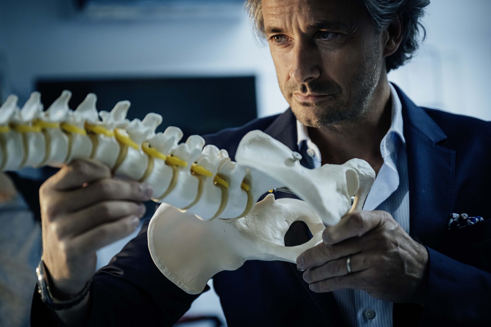 Ξεπερνώντας τα όρια: Ο Grégoire Courtine επιδιώκει το αδύνατο, αποκαθιστώντας την αυτονομία ανθρώπων με παράλυση