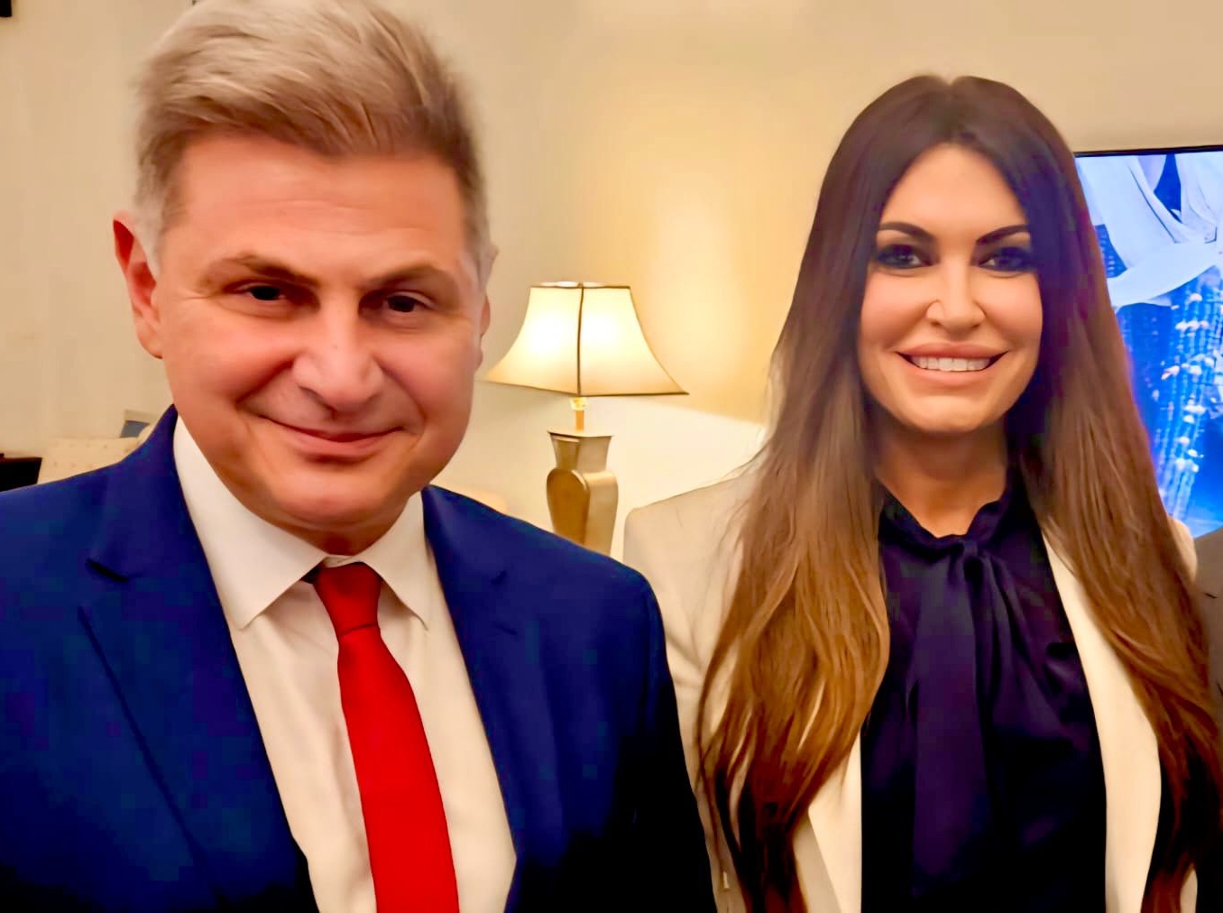 Γκίλφοιλ – Φαραντούρης: Γέφυρα η Ελλάδα για να σπάσει η αμηχανία ΕΕ – ΗΠΑ