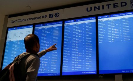 ΗΠΑ: Το shutdown φέρνει ψαλίδι 10% στις πτήσεις – Ποιες θα επηρεαστούν