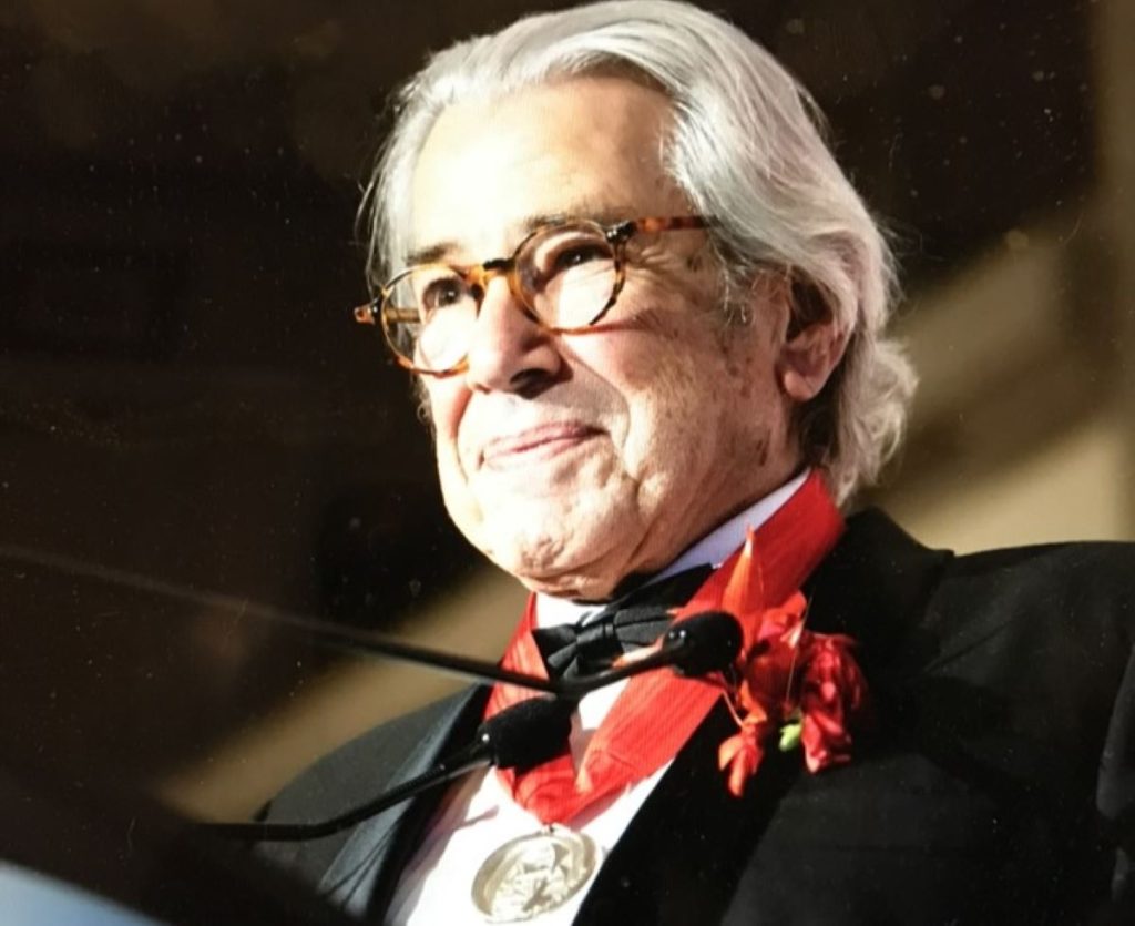 Η βράβευση και το μήνυμα