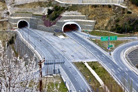 Μια, δυο, τρεις Ελλάδες