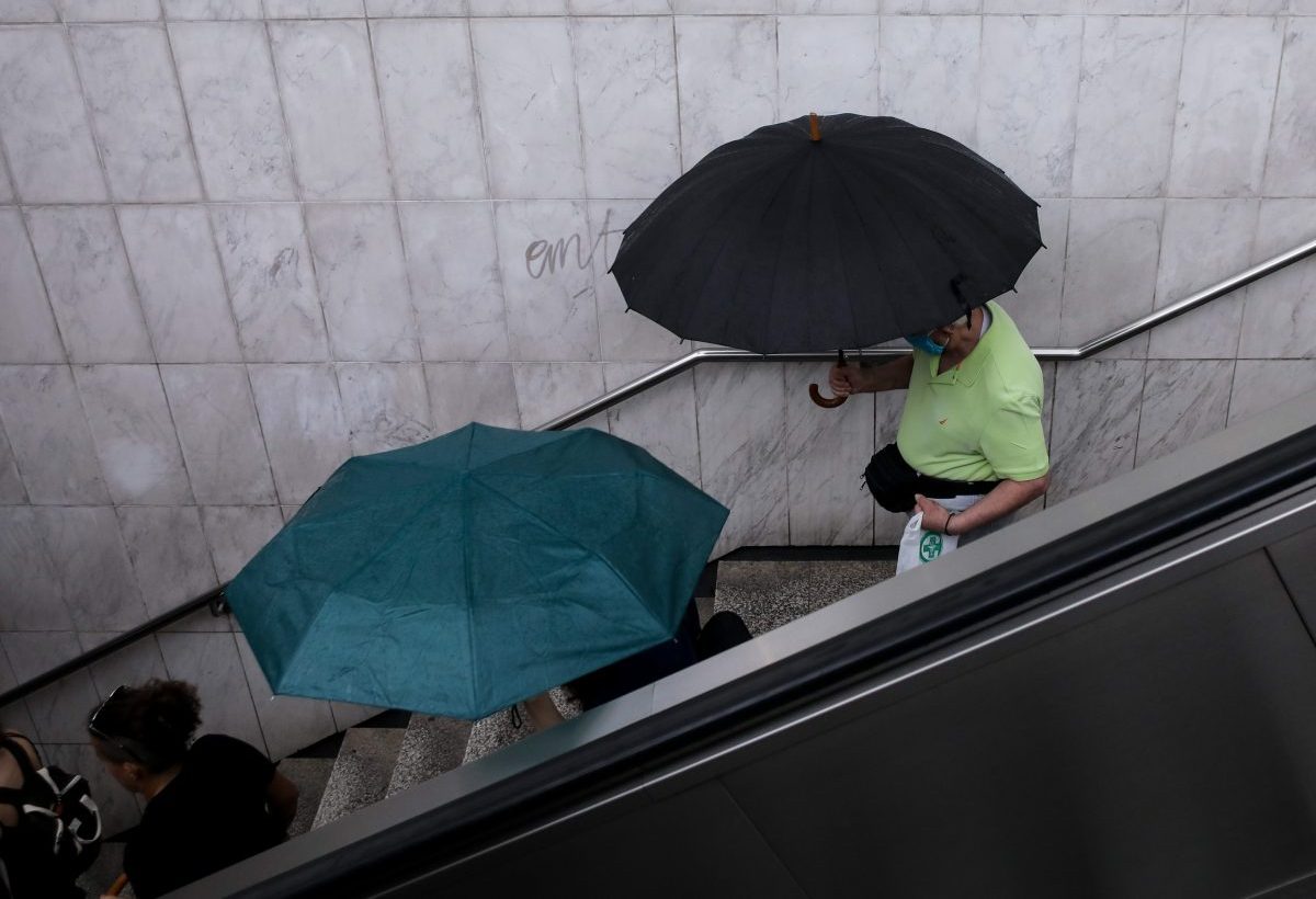 Καιρός: Πλημμυρικά επεισόδια το Σαββατοκύριακο – Οι περιοχές που κινδυνεύουν