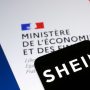 Γαλλία: Δεν κλείνει τελικά τη Shein η κυβέρνηση - Απέσυρε τα παράνομα προϊόντα