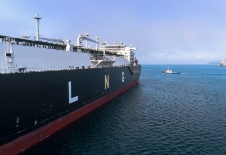 Ενεργειακή «ψήφος εμπιστοσύνης» των ΗΠΑ στην Ελλάδα – Το δόγμα Τραμπ, το γεωπολιτικό παιχνίδι