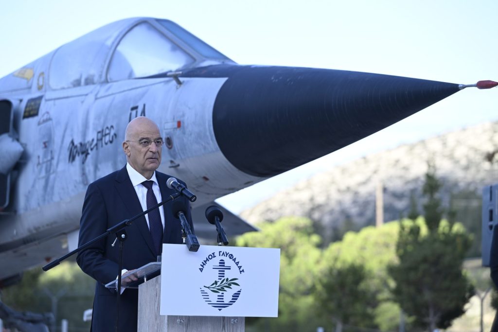 Το μήνυμα Δένδια για τη γιορτή της Πολεμικής Αεροπορίας – Η ευχή στους πιλότους