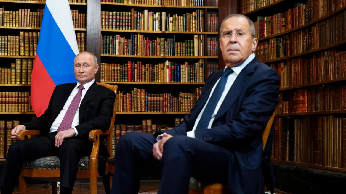 Τι συμβαίνει στη σχέση Πούτιν – Λαβρόφ; Οι φήμες, η διάψευση και ο Τραμπ