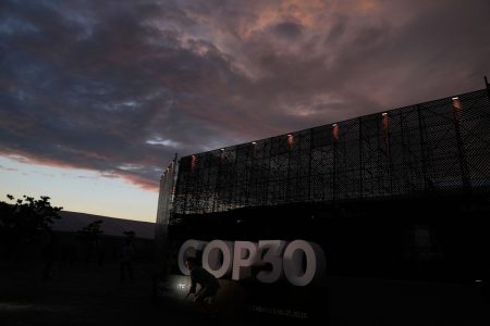 COP30: Τι διακυβεύεται στη σύνοδο για το κλίμα – Ένας πλανήτης στην ομηρεία των συμφερόντων