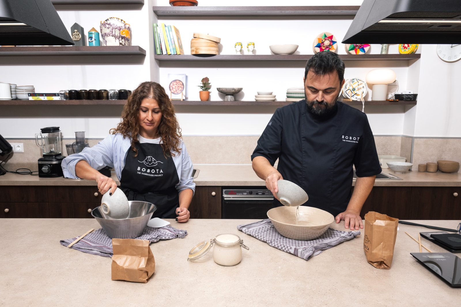 Μάθαμε την τέχνη του προζυμένιου ψωμιού