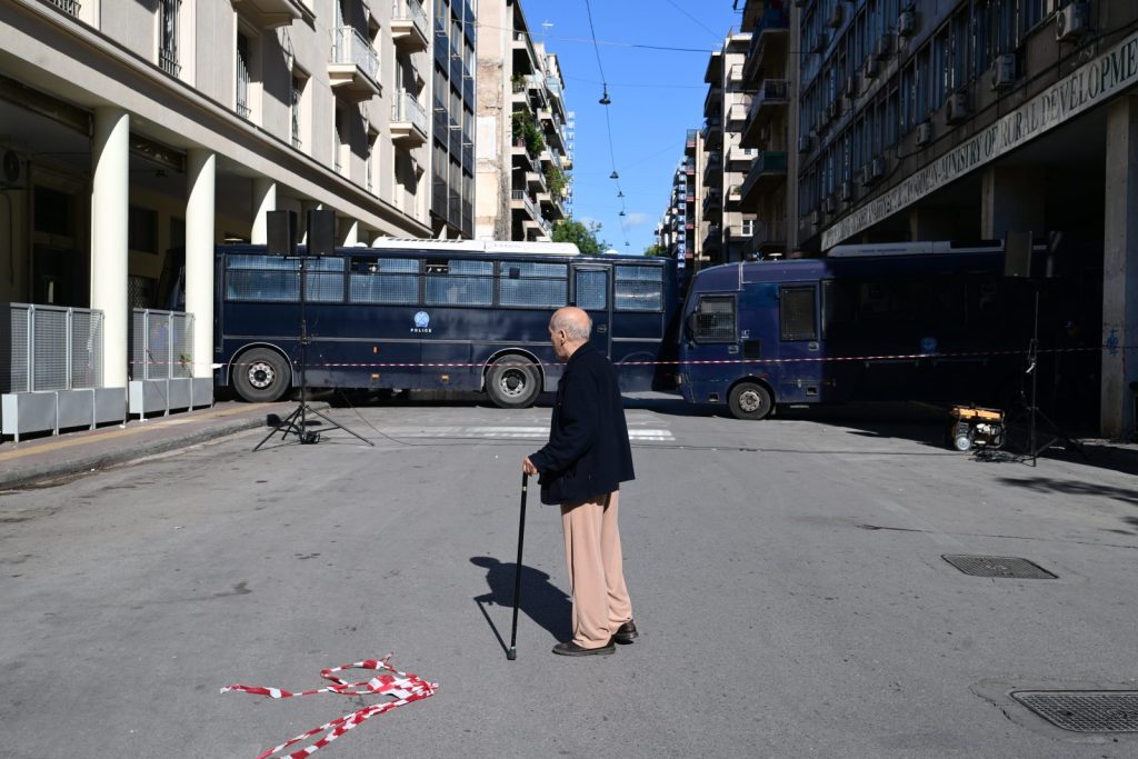 Κλειστοί δρόμοι λόγω κυκλοφοριακών ρυθμίσεων στην Αθήνα λόγω αγροτών