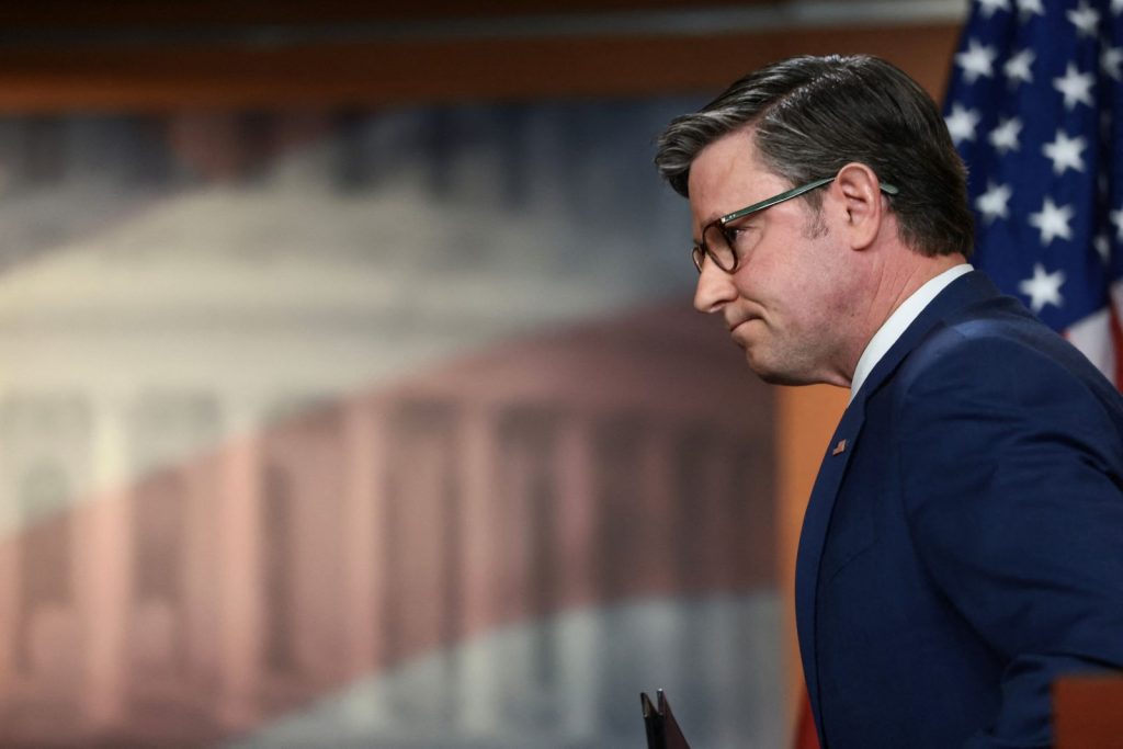 ΗΠΑ: 41 μέρες χωρίς κυβέρνηση – Η Γερουσία βάζει τέλος στο χάος – «Προδοσία» βλέπουν οι Δημοκρατικοί