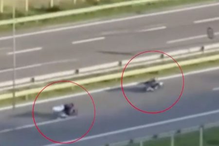 Χαλκίδα: Έκλεισαν τη γέφυρα για να κάνουν κόντρες