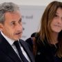 Νικολά Σαρκοζί: Σε μπιστρό με την Κάρλα Μπρούνι μια μέρα μετά την αποφυλάκισή του