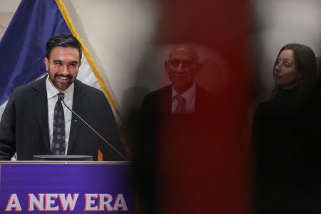 Μαμντάνι: Αντιδράσεις για άρθρο της Washington Post