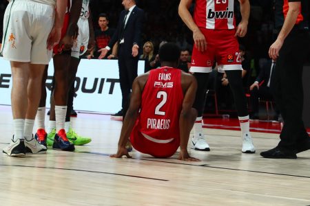 Κίναν Έβανς: Συγκλονισμένος ο κόσμος του μπάσκετ στέλνει μηνύματα στήριξης