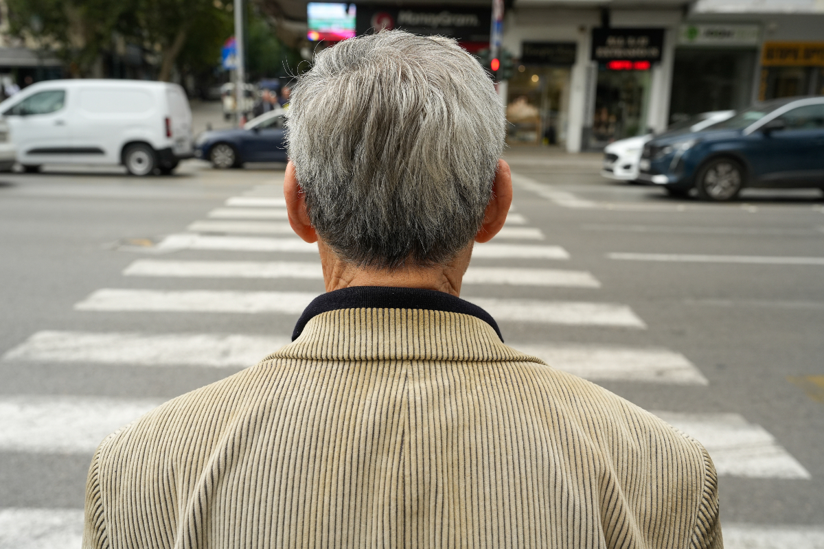 Επίδομα 250 ευρώ: Ποιοι μένουν εκτός – Πότε θα το δείτε