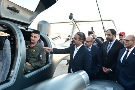 Αυτά είναι τα τρία νέα αεροσκάφη της Πυροσβεστικής – Τι ευχήθηκε ο Μητσοτάκης